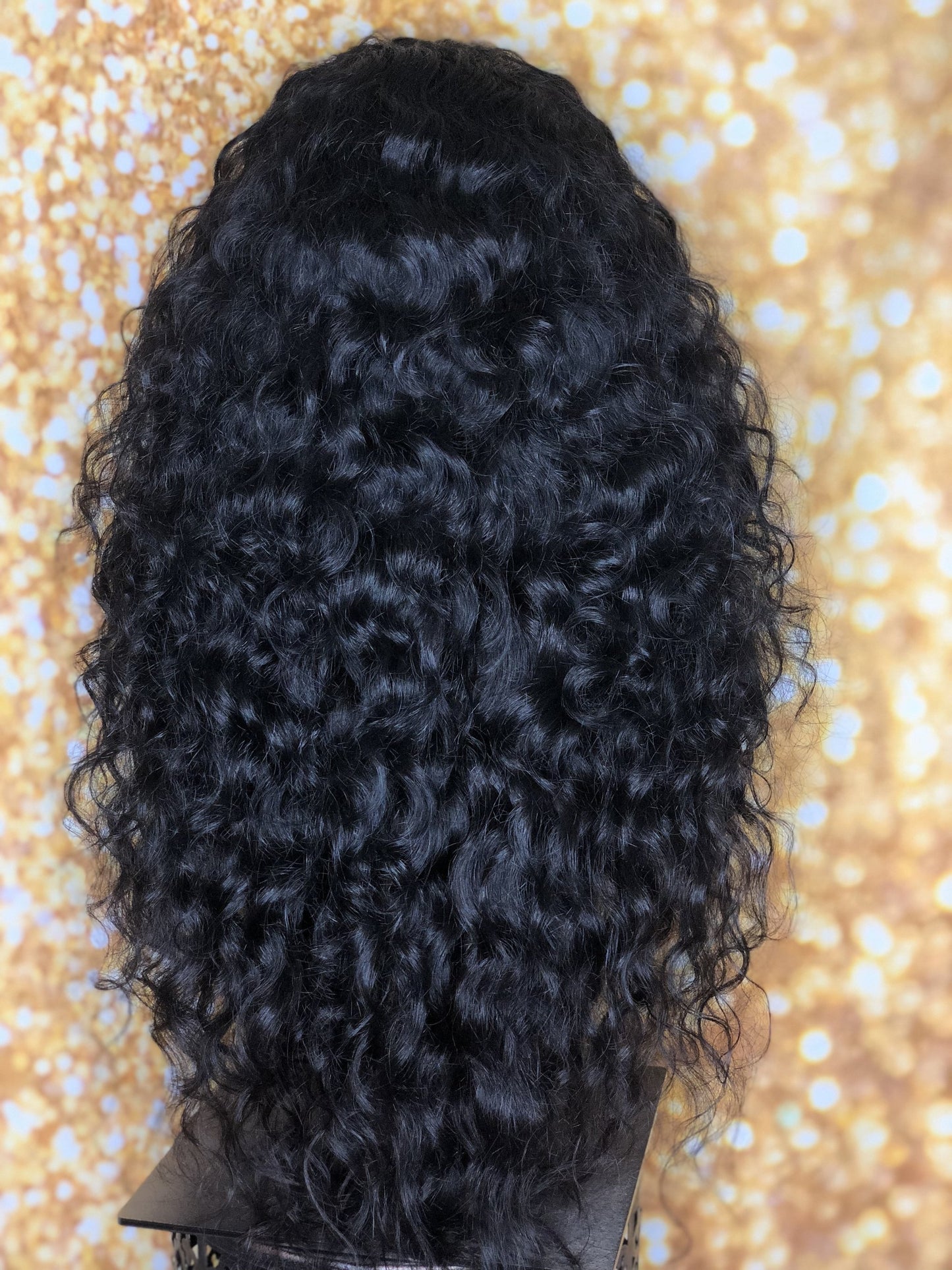StylezbyGina GENTLY USED  WIGS INDIAN WAVY UNIT 22IN